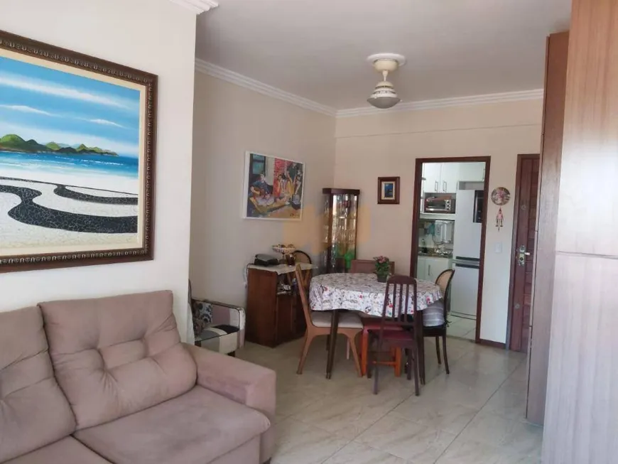 Foto 1 de Apartamento com 3 Quartos à venda, 131m² em Braga, Cabo Frio