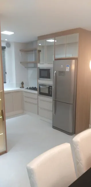 Foto 1 de Apartamento com 3 Quartos à venda, 145m² em Meia Praia, Itapema