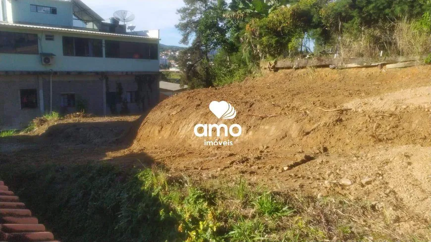 Foto 1 de Lote/Terreno à venda, 345m² em Bateas, Brusque