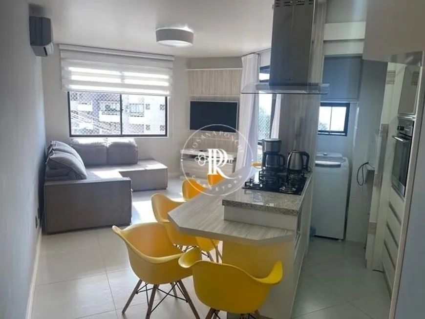 Foto 1 de Apartamento com 2 Quartos à venda, 98m² em Jurerê, Florianópolis