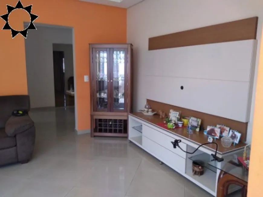 Foto 1 de Casa com 3 Quartos à venda, 340m² em Bussocaba, Osasco