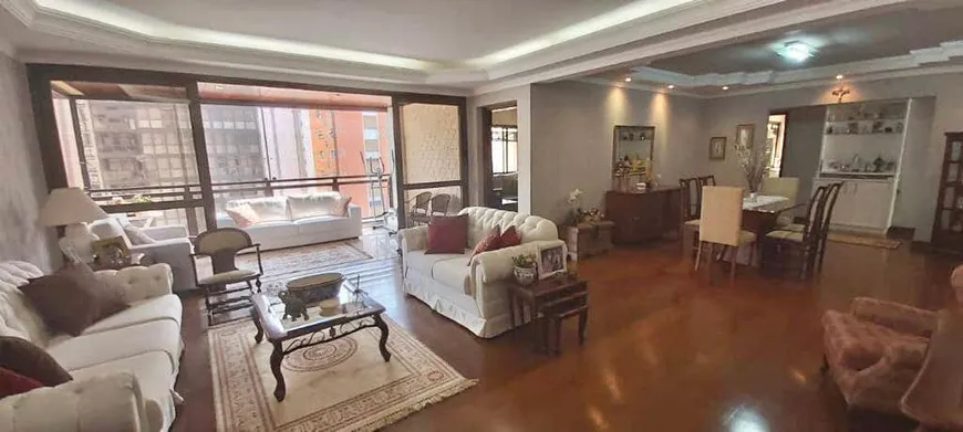 Foto 1 de Apartamento com 4 Quartos à venda, 187m² em Cambuí, Campinas
