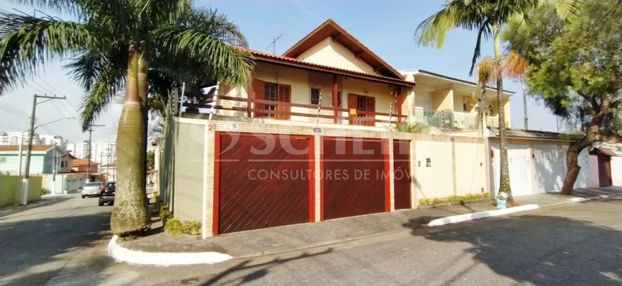 Foto 1 de Sobrado com 3 Quartos à venda, 240m² em Jardim Prudência, São Paulo