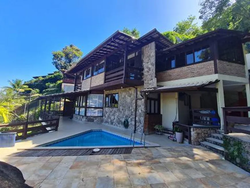 Foto 1 de Casa de Condomínio com 4 Quartos à venda, 300m² em Itaipu, Niterói