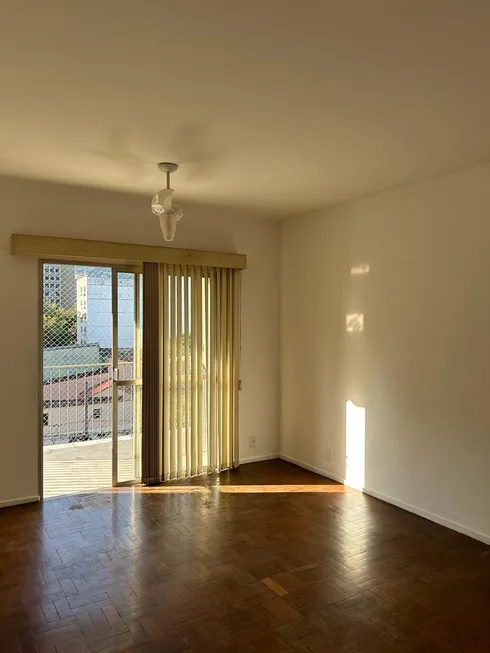 Foto 1 de Apartamento com 1 Quarto para alugar, 69m² em Vila Isabel, Rio de Janeiro