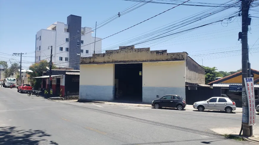 Foto 1 de Galpão/Depósito/Armazém para venda ou aluguel, 618m² em Caiçaras, Belo Horizonte