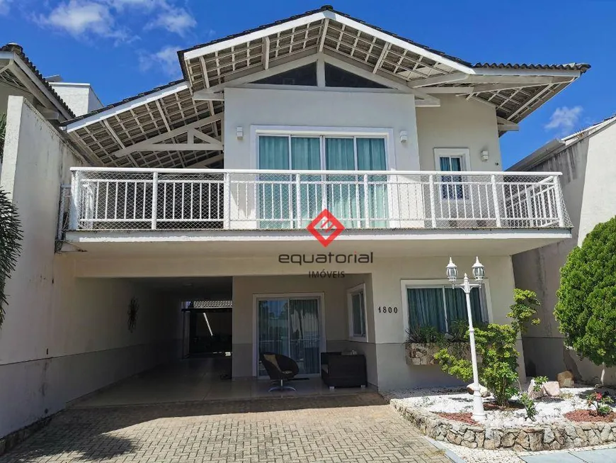 Foto 1 de Casa de Condomínio com 4 Quartos à venda, 267m² em Sapiranga, Fortaleza