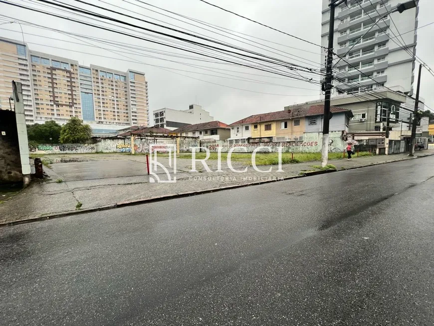 Foto 1 de Lote/Terreno à venda, 810m² em Vila Matias, Santos