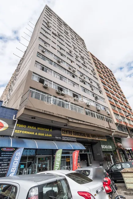 Foto 1 de Apartamento com 3 Quartos à venda, 43m² em Centro Histórico, Porto Alegre