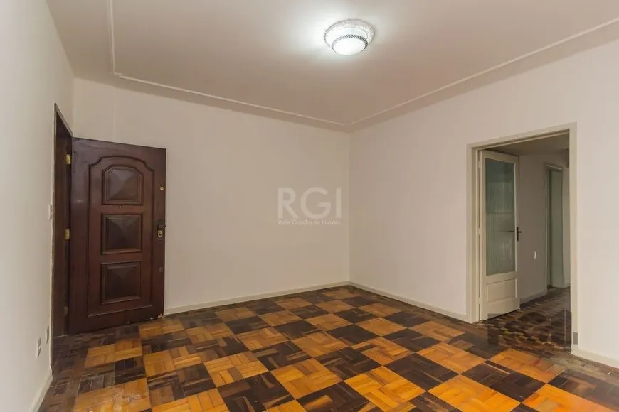Foto 1 de Apartamento com 3 Quartos para alugar, 86m² em Bom Fim, Porto Alegre