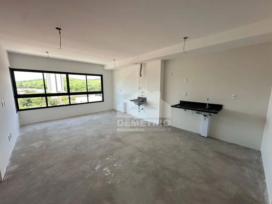 Foto 1 de Apartamento com 3 Quartos para venda ou aluguel, 81m² em Vila Paraiba, Guaratinguetá
