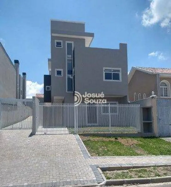 Foto 1 de Sobrado com 3 Quartos à venda, 120m² em Xaxim, Curitiba