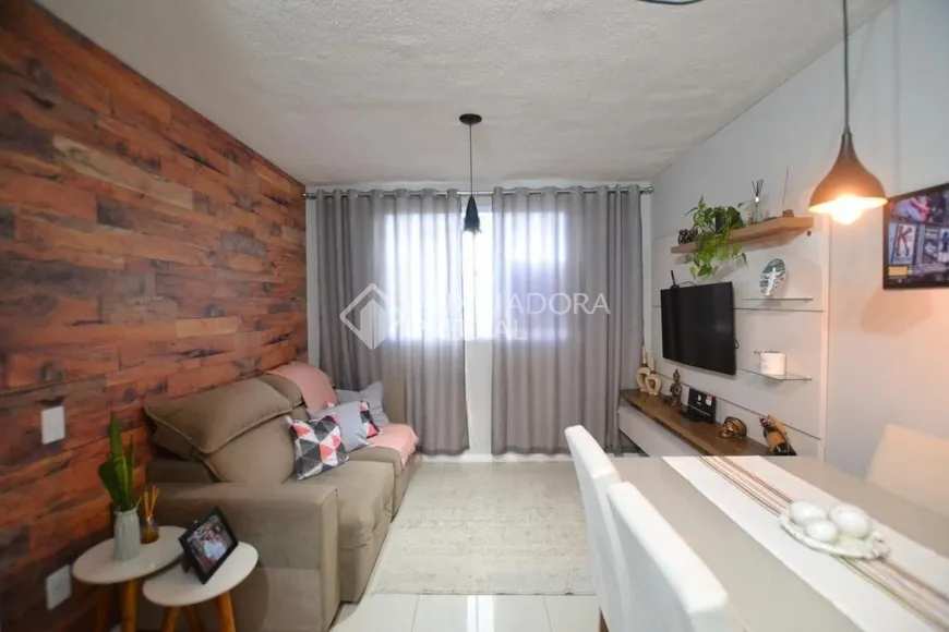 Foto 1 de Apartamento com 2 Quartos à venda, 41m² em Hípica, Porto Alegre