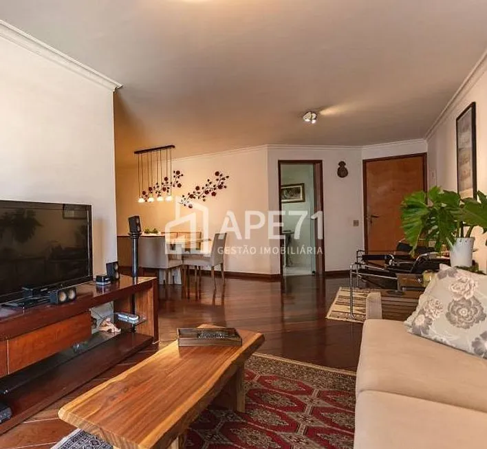 Foto 1 de Apartamento com 3 Quartos à venda, 126m² em Saúde, São Paulo