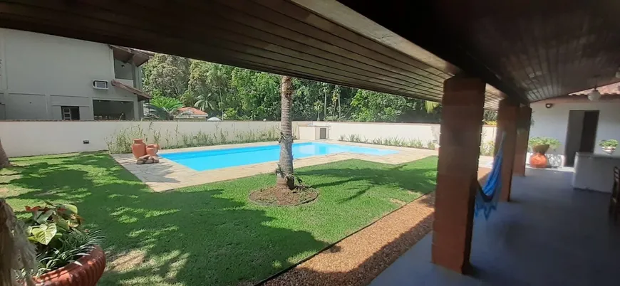 Foto 1 de Sobrado com 6 Quartos para alugar, 200m² em Riviera de São Lourenço, Bertioga