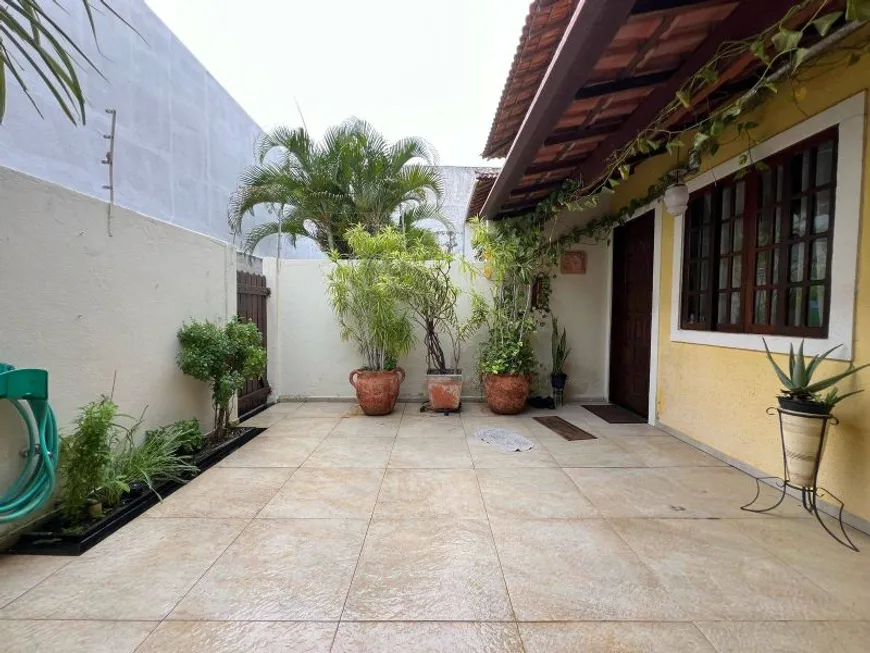 Foto 1 de Casa com 3 Quartos à venda, 96m² em Palmeiras, Cabo Frio