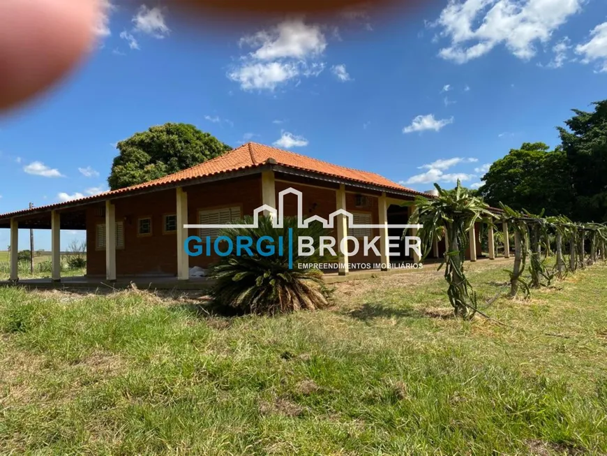 Foto 1 de Fazenda/Sítio com 3 Quartos à venda, 600m² em Zona Rural, Auriflama