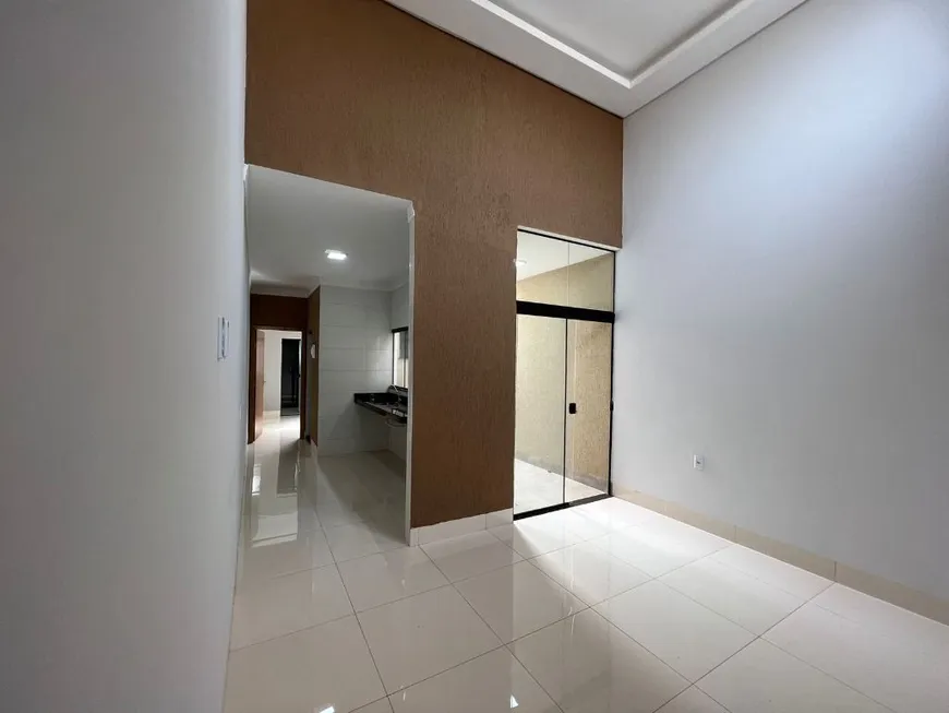 Foto 1 de Casa com 2 Quartos à venda, 82m² em Jardim Marques de Abreu, Goiânia