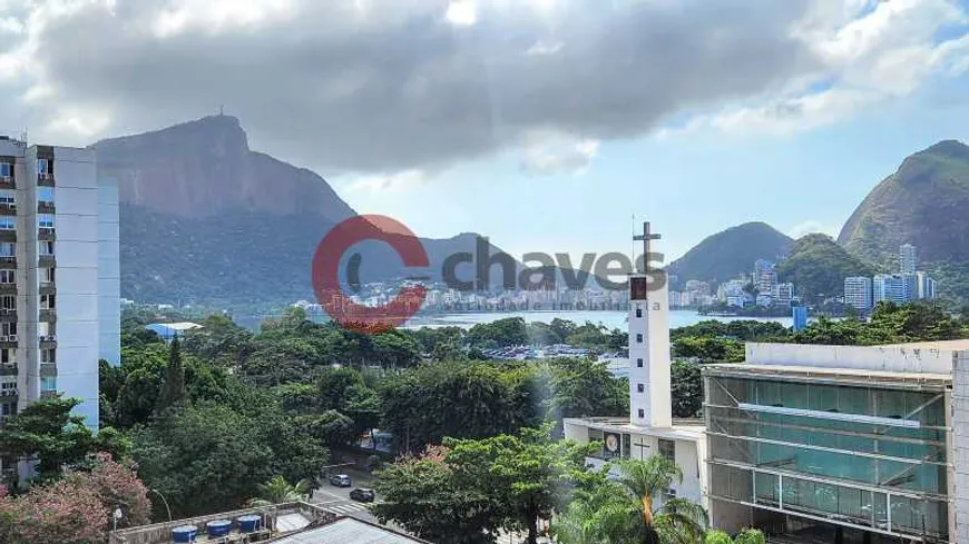 Foto 1 de Apartamento com 3 Quartos à venda, 85m² em Leblon, Rio de Janeiro