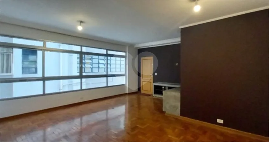 Foto 1 de Apartamento com 3 Quartos à venda, 140m² em Higienópolis, São Paulo