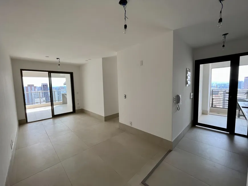 Foto 1 de Apartamento com 2 Quartos à venda, 70m² em Perdizes, São Paulo