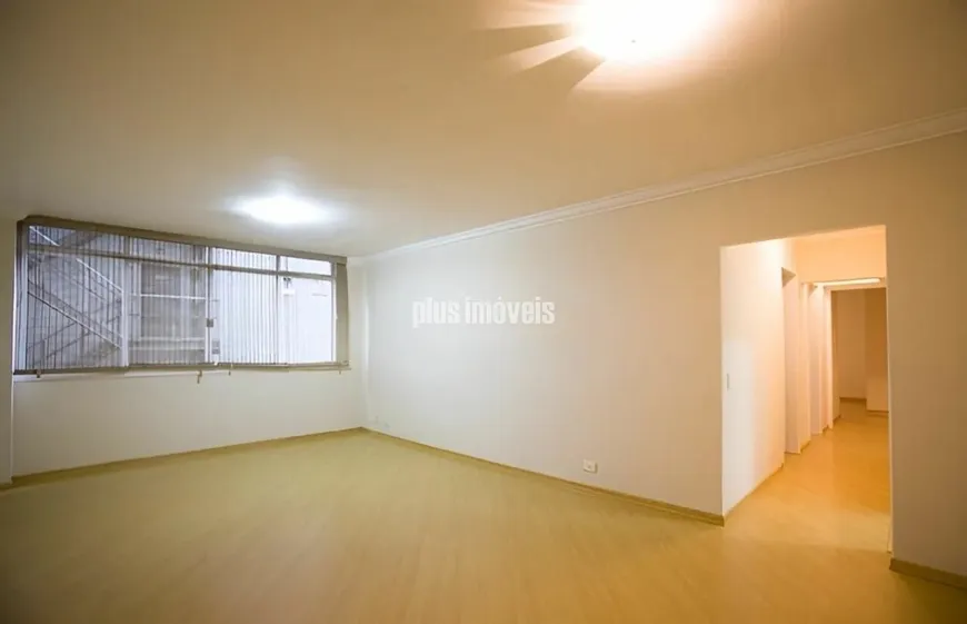 Foto 1 de Apartamento com 3 Quartos para alugar, 134m² em Itaim Bibi, São Paulo