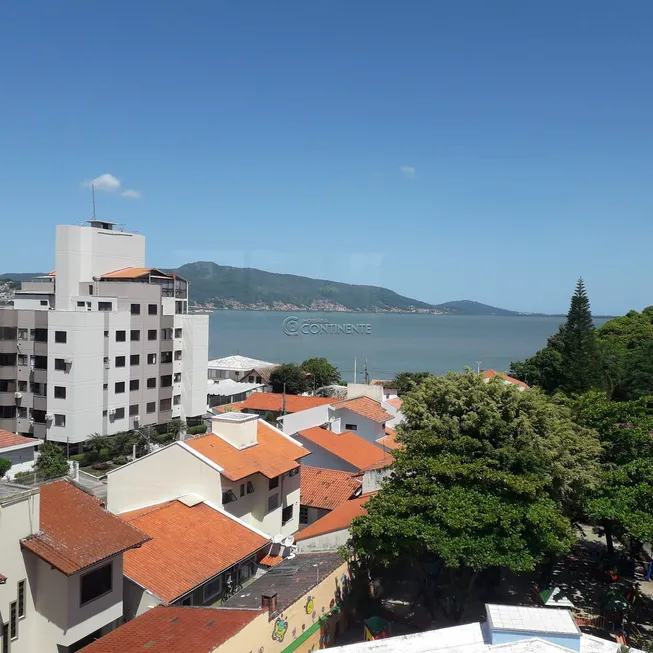 Foto 1 de Cobertura com 3 Quartos à venda, 185m² em Coqueiros, Florianópolis