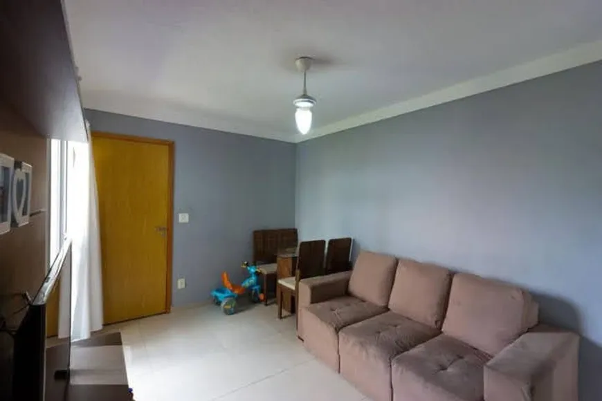 Foto 1 de Apartamento com 2 Quartos à venda, 48m² em Jardim Ísis, Cotia