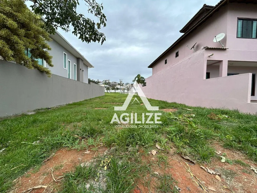 Foto 1 de Lote/Terreno à venda, 308m² em Vale dos Cristais, Macaé