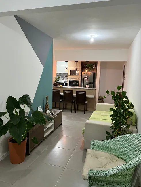 Foto 1 de Apartamento com 2 Quartos à venda, 90m² em Praia do Flamengo, Salvador