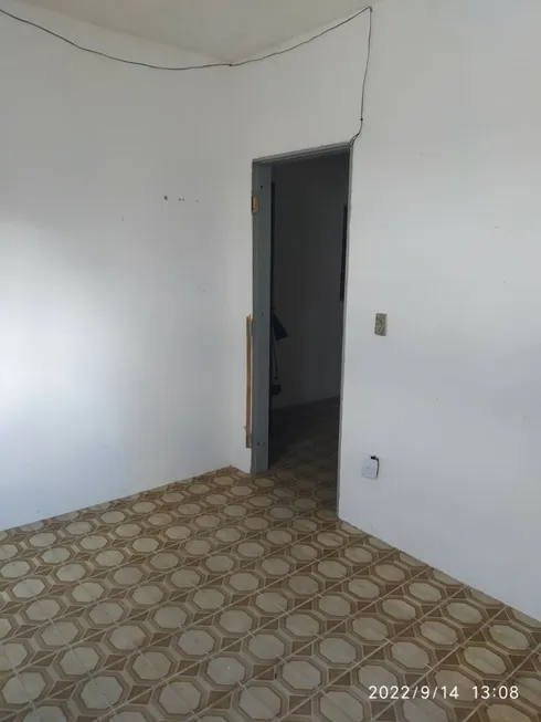 Foto 1 de Casa com 2 Quartos à venda, 90m² em Liberdade, Salvador