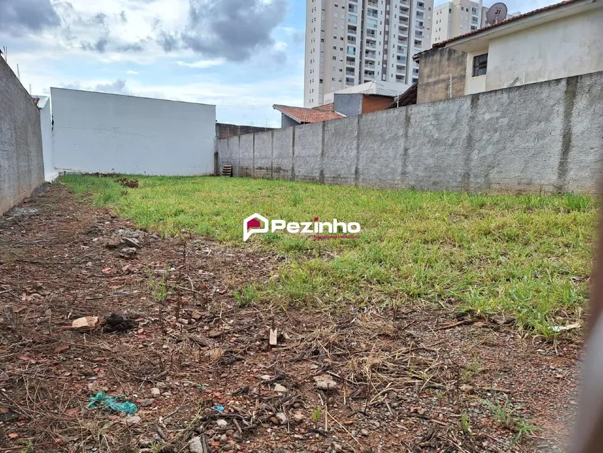 Foto 1 de Lote/Terreno à venda, 300m² em Vila Cristovam, Limeira
