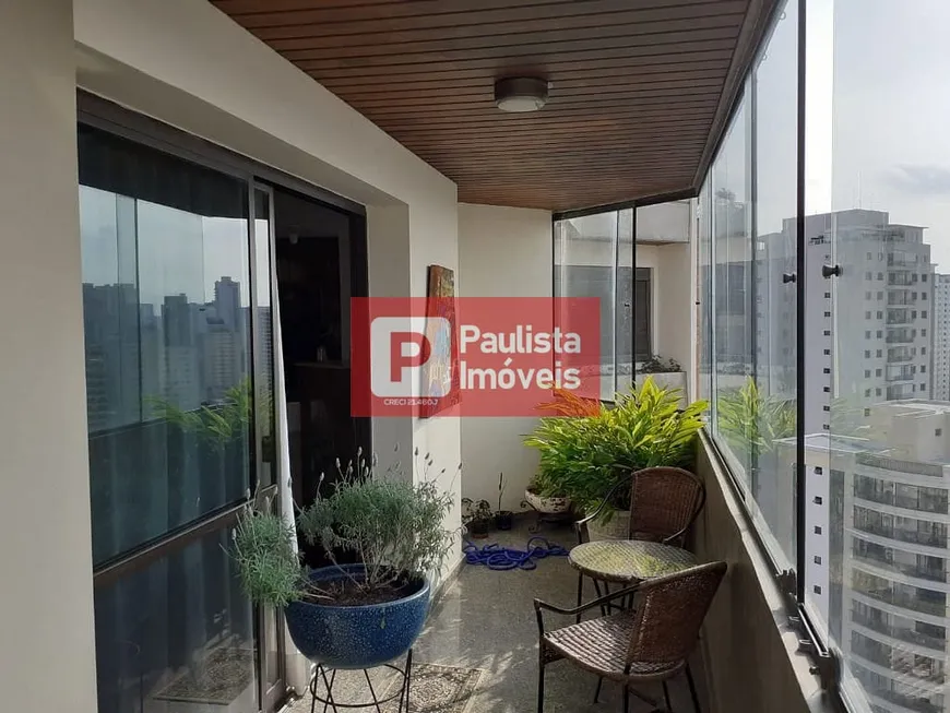 Foto 1 de Apartamento com 3 Quartos à venda, 220m² em Campo Belo, São Paulo