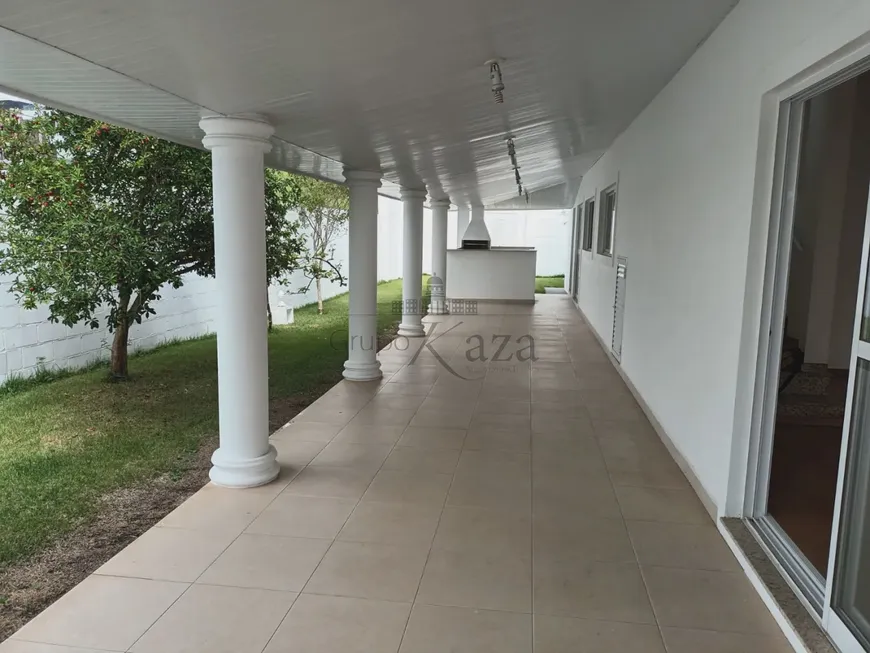 Foto 1 de Casa com 6 Quartos à venda, 390m² em Condomínio Residencial Jaguary , São José dos Campos