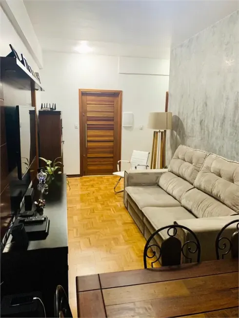 Foto 1 de Apartamento com 2 Quartos à venda, 80m² em Bela Vista, São Paulo