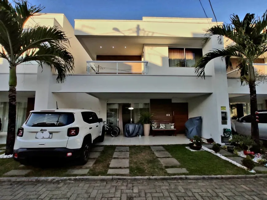 Foto 1 de Casa com 4 Quartos à venda, 146m² em Buraquinho, Lauro de Freitas