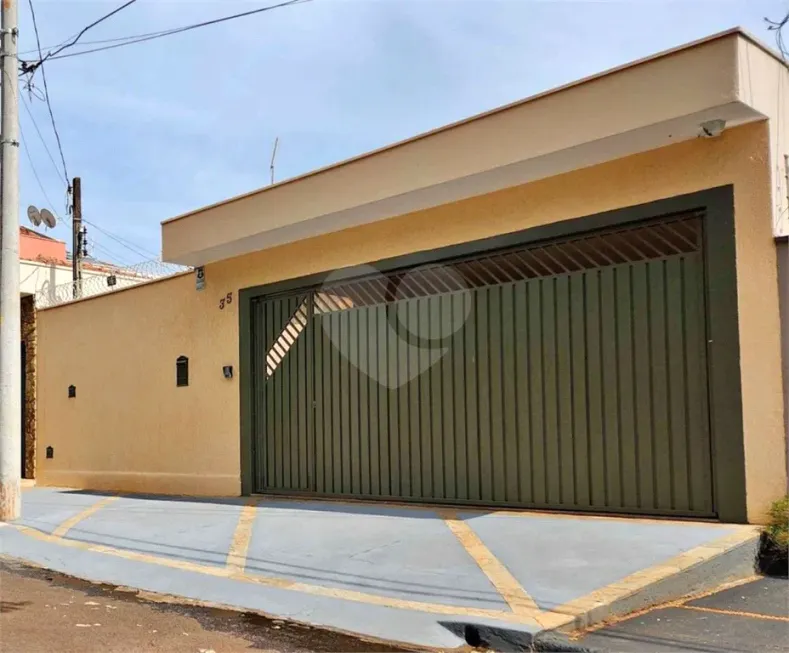 Foto 1 de Casa com 3 Quartos à venda, 147m² em Romeu Santini, São Carlos