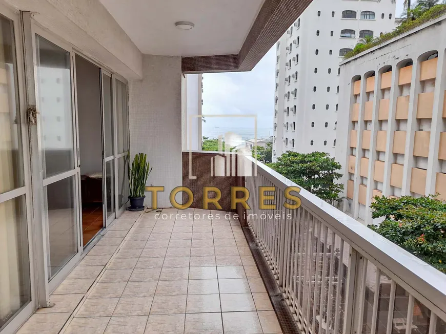 Foto 1 de Apartamento com 3 Quartos à venda, 180m² em Praia das Pitangueiras, Guarujá