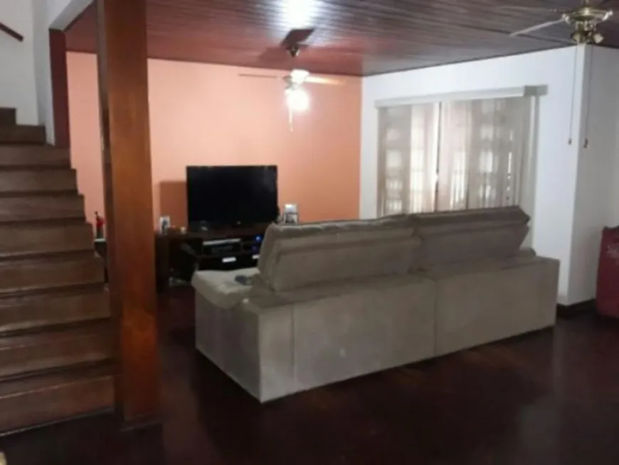 Foto 1 de Casa com 4 Quartos à venda, 139m² em Vila Yara, Osasco