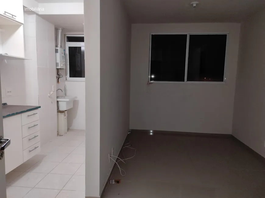 Foto 1 de Apartamento com 2 Quartos à venda, 43m² em Vargem Pequena, Rio de Janeiro