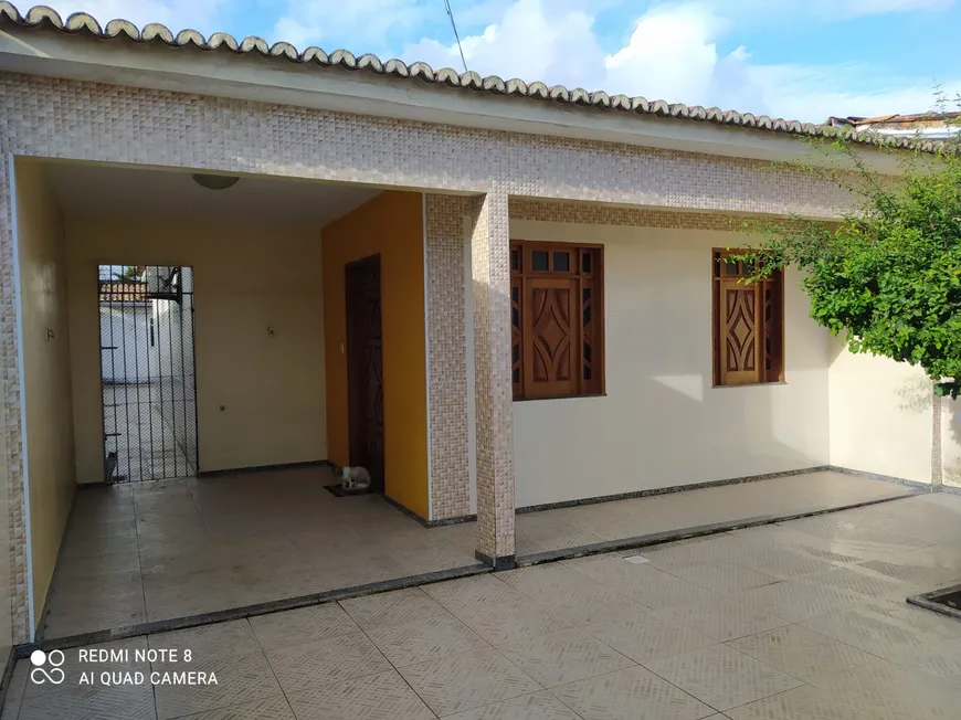 Foto 1 de Casa com 3 Quartos à venda, 140m² em Santos Dumont, Aracaju