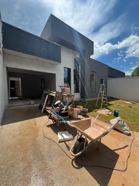 Foto 1 de Casa com 3 Quartos à venda, 92m² em Parque Ibirapuera, Aparecida de Goiânia
