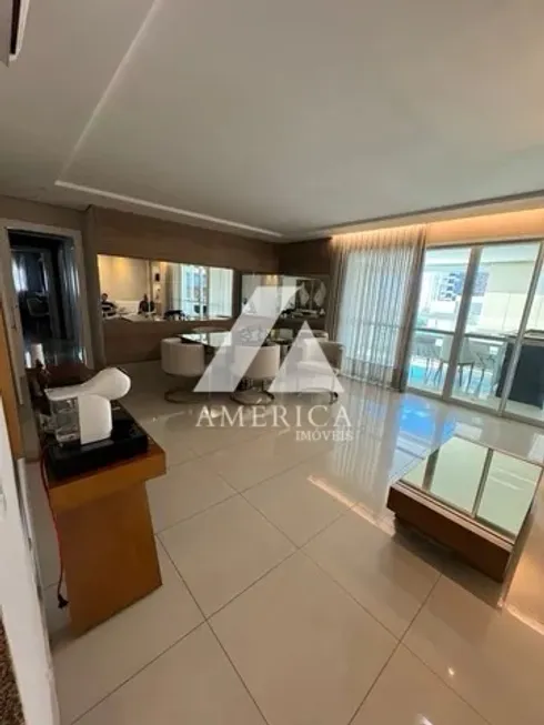 Foto 1 de Apartamento com 3 Quartos à venda, 190m² em Quilombo, Cuiabá