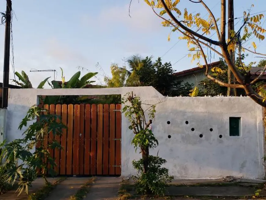 Foto 1 de Casa com 2 Quartos à venda, 69m² em Vila Anchieta, Itanhaém