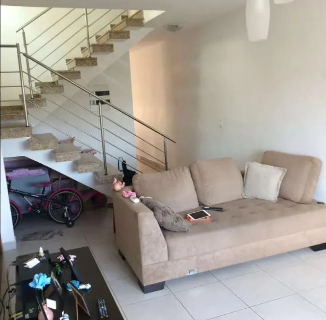 Foto 1 de Sobrado com 3 Quartos à venda, 151m² em Jardim Terezopolis, Guarulhos