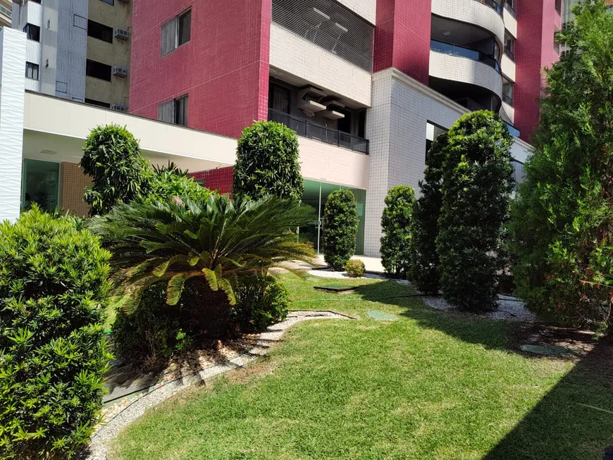 Foto 1 de Apartamento com 3 Quartos para venda ou aluguel, 131m² em Mucuripe, Fortaleza