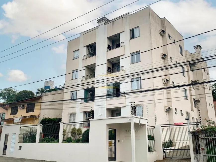 Foto 1 de Apartamento com 2 Quartos para alugar, 65m² em Saguaçú, Joinville