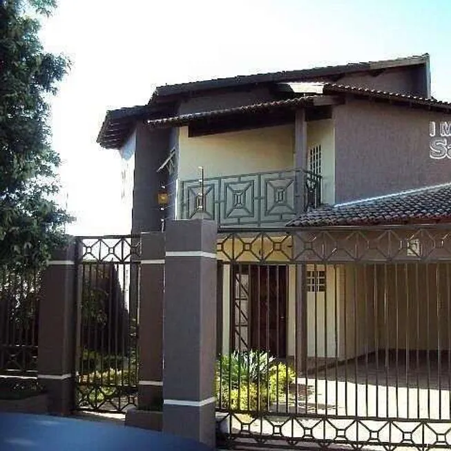 Foto 1 de Casa com 3 Quartos à venda, 260m² em Alpes, Londrina