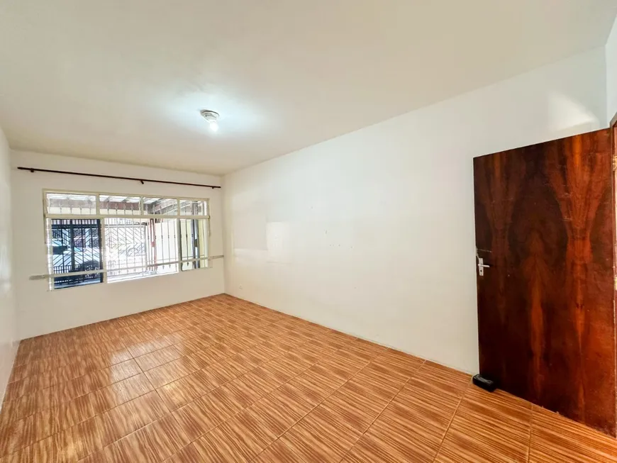 Foto 1 de Casa com 3 Quartos à venda, 157m² em Conjunto Residencial Jardim Canaã, São Paulo