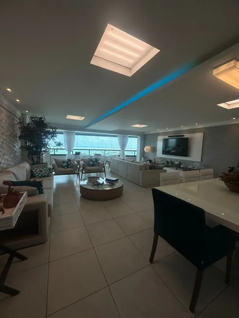 Foto 1 de Apartamento com 4 Quartos à venda, 237m² em São José, Recife